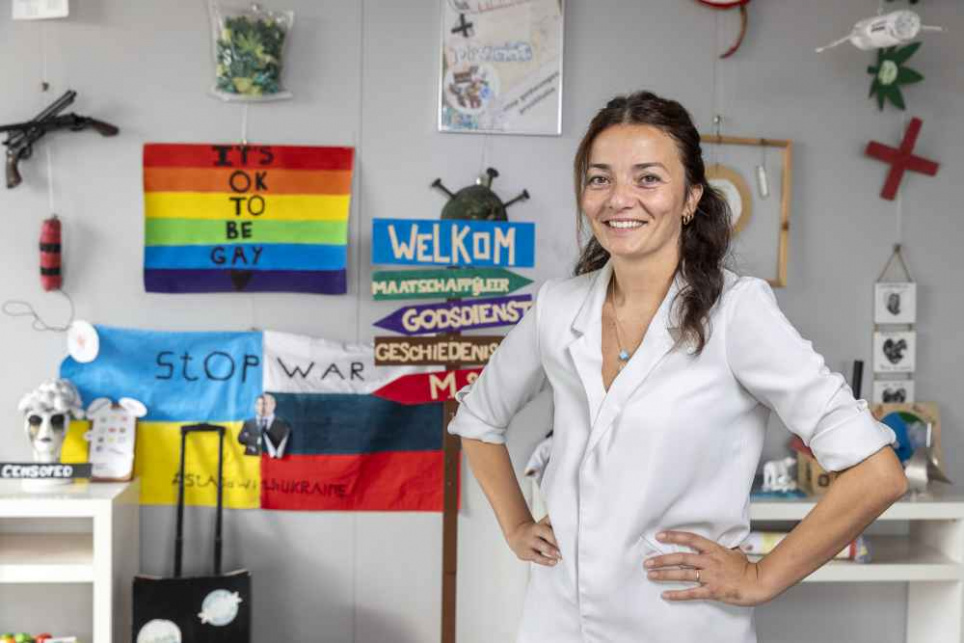 Foto van Fatos Yigit, docent maatschappijleer op het Melanchthon Berkroden in Berkel en Rodenrijs